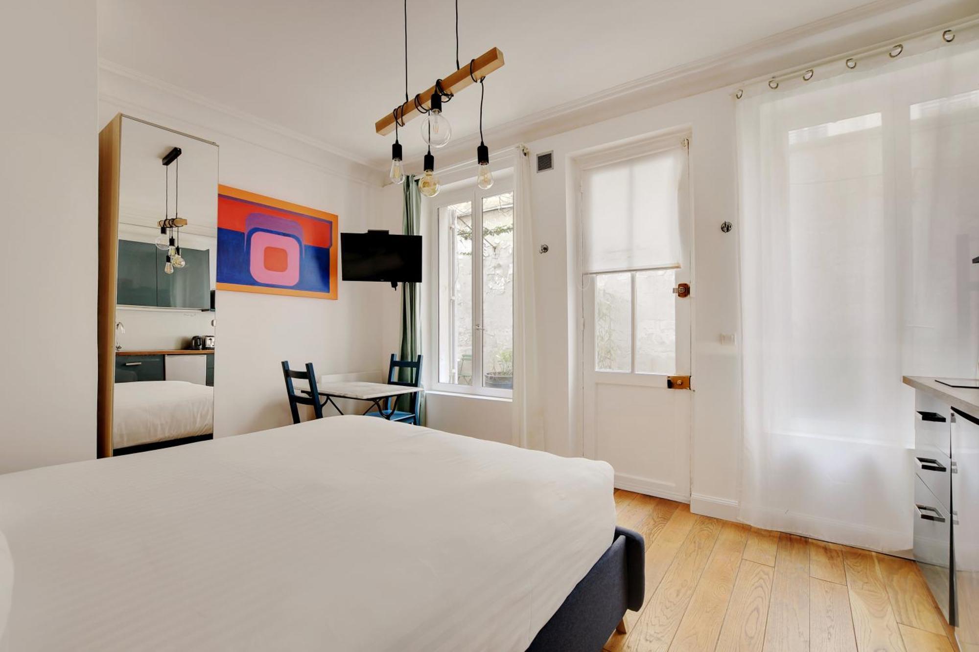 A Sweet Studio In Montparnasse - Boulevard Du Montparnasse París Exterior foto